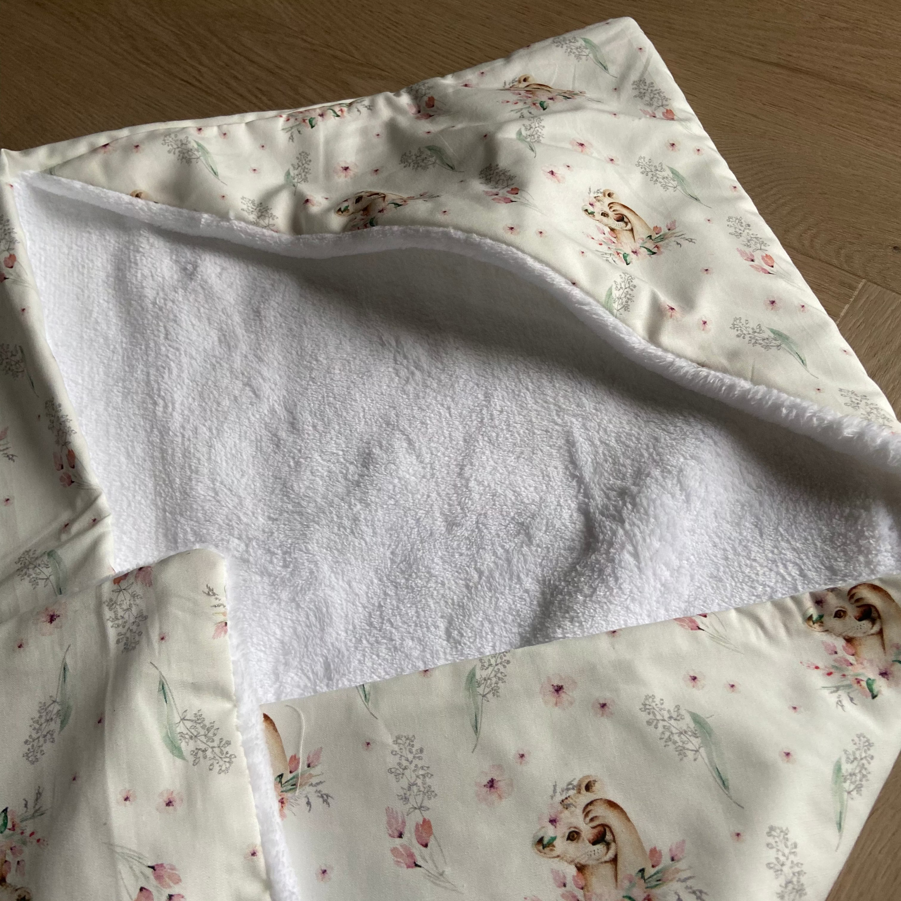 Wellness Fleece Wikkeldoek | White Animal